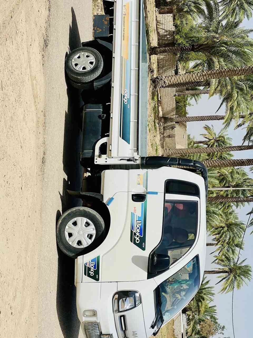 السلام عليكم
كيا بومه (عموشه) موديل ٢٣ رقم واسط جديده بيها بارده بسيطه الربع الخلفي جديده ع وضع الشركه 
للبيع أو مراوس  
المكان الحله الحمزه الغربي الخميسيه
للاستفسار 
***********
