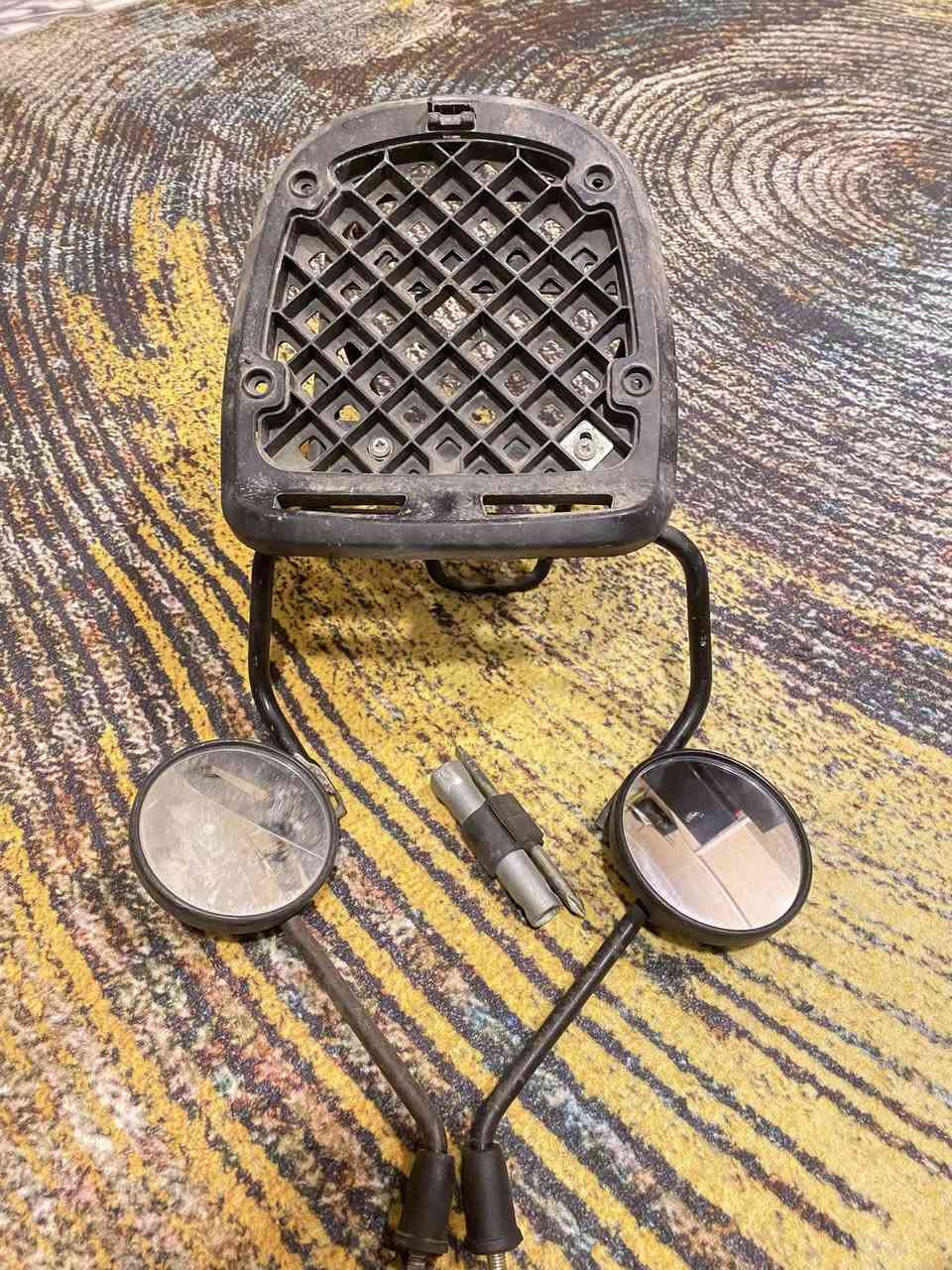 ‏سلام عليكم أغراض مال البوليس كله بلادي ***********
