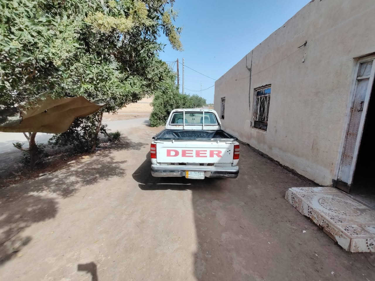 دير موديل 2010  سنويه 28
 كهربائيات شقاله محرك كير مكفول 
تحويل مباشر   نمكان ناصريه سيدخيل 
تفسار عل رقم ***********
سعر 35وبيه مجال
