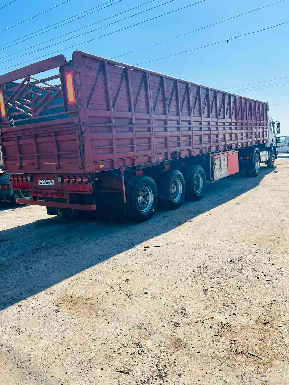 سلام عليكم اخواني
البي كرواتي مديل ٩١
مكينه ٣٥
كير ١٥٥ كهربائي
رقم انكليزي ٣ لوحات مربوطه
٣دناكير
مكان السياره ناصريه
*********** مكلف بالنشر
