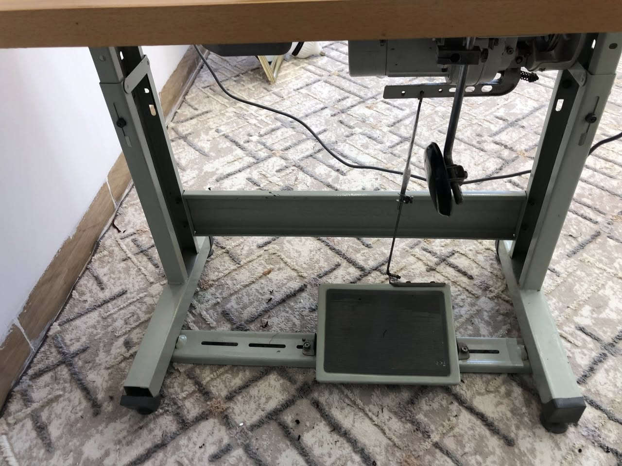 سلاو هاوریان ئەم  مەکینە یە بو  فروشتن   جاکی پیاوان  ماتور گەورەیە هەموی بخە سەر یەک  ١٠ سەعات ئیشی کردوە زور بیعەیبە    وەک لوک وایە        
 لە سلیمانیم  لە  قرگە . ***********
