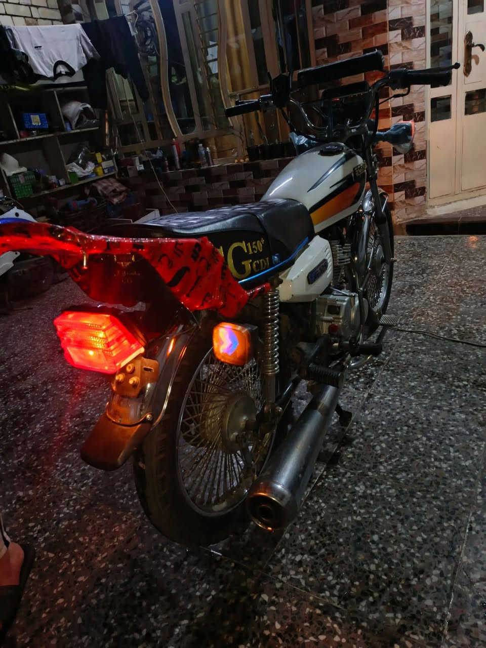 سلام عليكم شباب دراجه ايراني 🇮🇷نوع تايكر اربعه كير موديل 21كهربائية كلها شغاله نكره هندر دبلات كلها شغاله دراجه حلوه ونضيفه مكاني بغداد الجديده متوفر واتساب ***********
