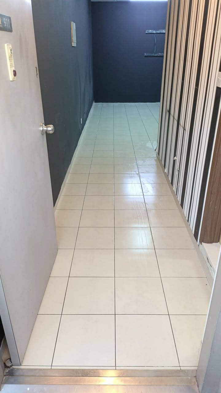 تم و بفضل لله.. تم تنضيف وتعطير شقه الاخ الراقي ( حسين الصالحي المحترم ) #بلوكA9 عماره 905 مساحه 100 متر .. مدة العمل 8ساعات  امنياتنا و دعواتنا للاخ حسين الصالحي ان يجد الخير و السعاده في سكنه الجديد .. تحياتي لكم الاستفسار مراسله الصفحه او اتصل على الارقم📞 ***********
