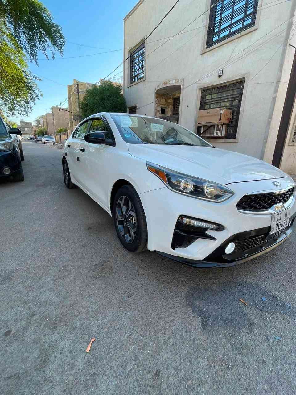 السلام عليكم 
كيا فورتي موديل 2019 مكينه 2000دوش كير atحادثه جاملغ امامي وبابتين حادثه سطحي بدون دواخل بدون ايرباك ليبل واحد شواصي لغود تكم مكفوله من دواخل وتبديل مكينه كير خير من الله تبريد ثلج جاهزه مابيهه اي نقص ماشيه 80miمواصفاته تحديدمسار. توقف ذاتي. رادار امامي. 3انضمه قياده. حساس امامي خلفي. كامره دوارهه. تبريد بيانو. السعر 113وبيهه مجال مكاني حي الاعلام السيديه الشراي يتصل ***********ملاحضه صور(الحادث+السونار)مرفقه بلمنشور بغداد, العراق

