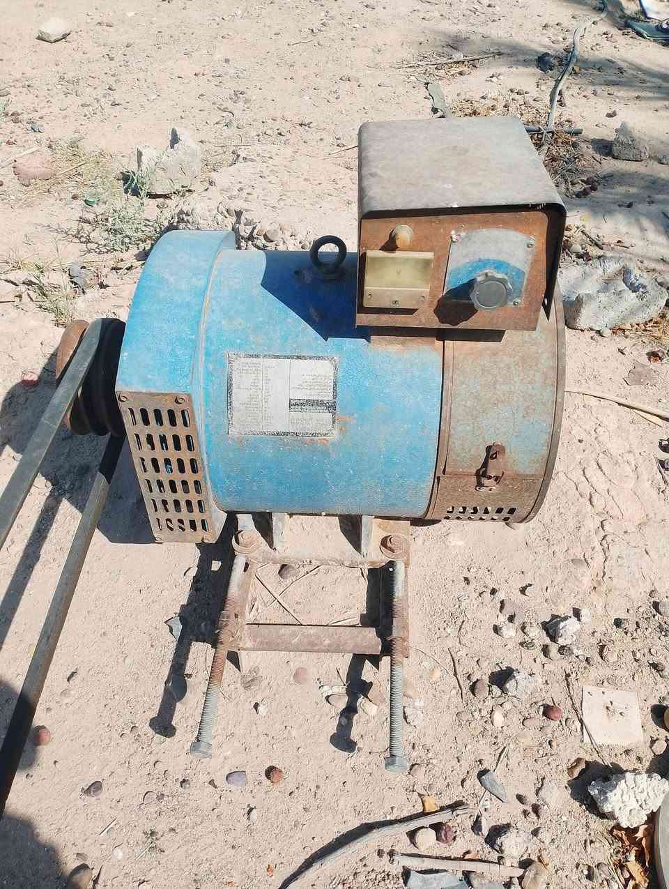 هندوريه للبيع معه راس توليد 24كيفي سعر 1100وبيه مجال ***********
