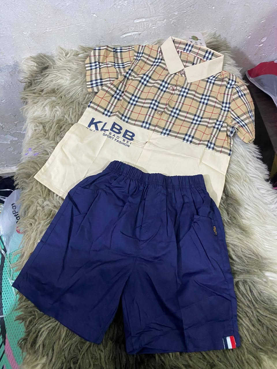 وصا الجديد ❤️‍🔥بضاعة العيد 
تراكات وملابس طلعه ولادي بناتي لحد عمر ١٢ سنه 
سعر القطعه ٦ الااااف فققط
وينهن الكشاخات ✨️💕
@إشارة


**إذا كنت صاحب هذا الإعلان وتريد حذفه لأي سبب، رجاءا أرسل رسالة إلى الدعم الفني**