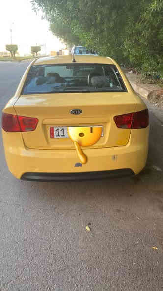 السلام عليكم          (شرط التحويل)
كيا فورتي موديل 2010
رقم بغداد جديد دولي 
مكينه 2000 دوش
كير ومكينه خير من الله 
مصفره هيئه وغرامات 
سعر 70 وبيه مجال بسيط 
مكاني بغداد الخطيب 
📞***********

بيه ضربه بجاملغ الامامي جهت السايق ولغد مسحوب بدون دواخل موضح بصوره
