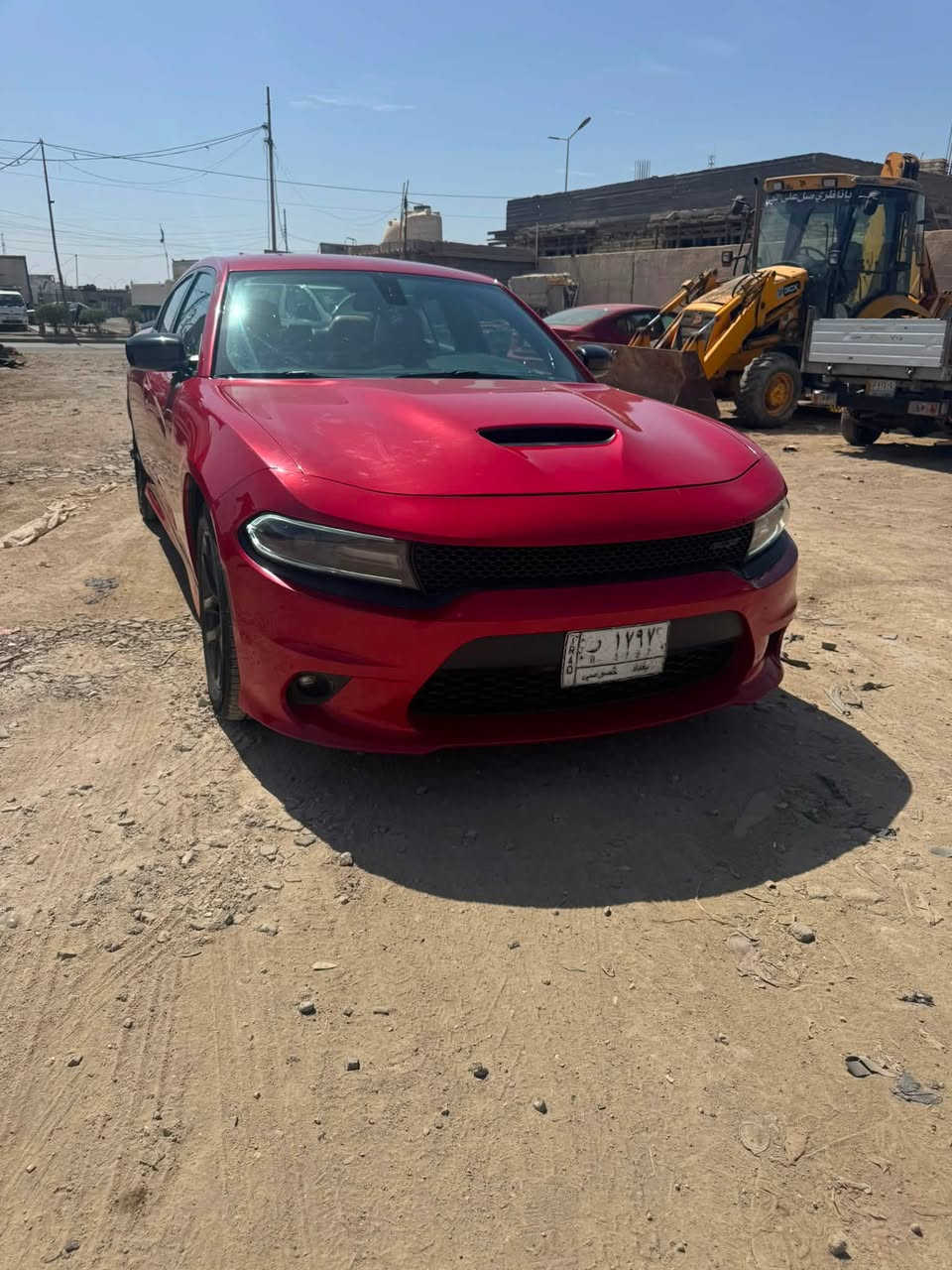 جارجر للبيع موديل 2016 بسمي مصبوغه عام محرك 3600 لسعر 135$موبايل ***********
