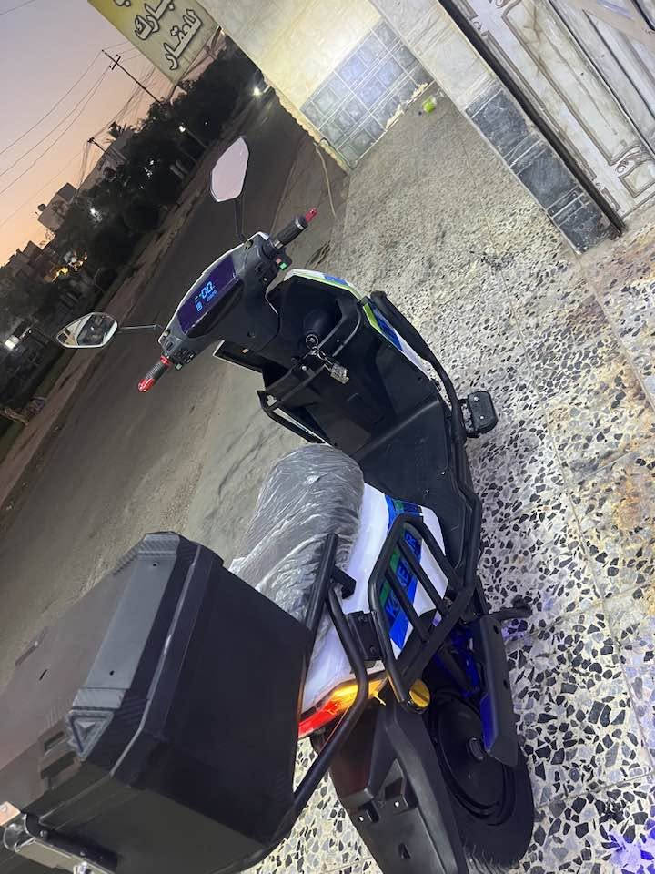 البيع موطور شحن سكنس بعده جديد مستخدم شي قليل موطور جاهز كامل على فحص موديل26 بي نظام بك دبل شاره كله شغال 6بطاريات كبار على فحص ألون مميز سعر 600بي مجال مكان الرمادي التأميم لاتصال على رقم هاتف ***********

