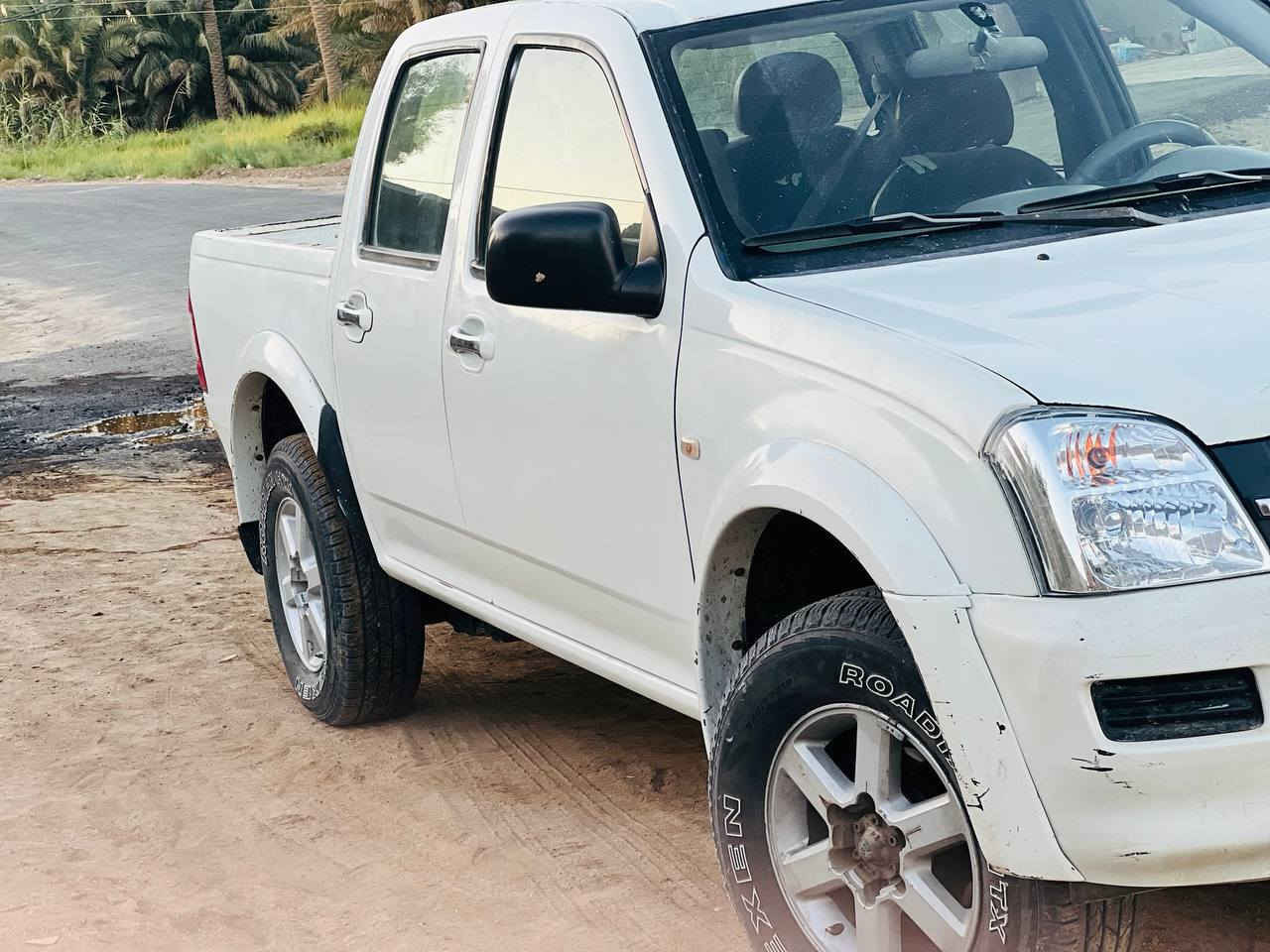 السلام عليكم
بي كآب شوفو ليـت 2005 ابلاد ستـه سلندر 3500 فور ويـل مكفوله وجاهزه من التايـر للتـاير تبريد حداديه تخم تاير السيـاره مزاد تترقم قادسيه قرصها واصل ومعاملته بالمرور جاهزه للترقيم مكان السياره الديوانيه. السعر(100)وبيه مجال
***********
***********
