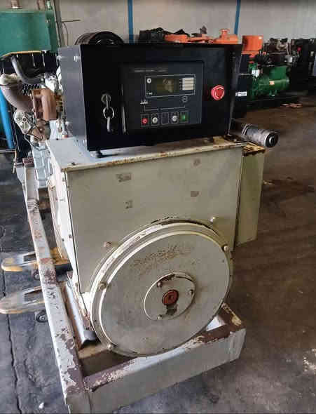 مولد دايو 3كورات كوري اصلي 6سلندر مولد بلادي مامشتغل بالعراق
150كيفي 
السعر 65 ورقه 
 سوبر نظام حمايه كامل إطفاء وتشغيل ذاتي 
للاستفسار اكثر الاتصال على الأرقام 📞

***********وتساب

العنوان اربيل الصناعه الجنوبيه متوفره خدمة توصيل لجميع المحافظات 
لدينا جميع انواع المولدات بجميع الاحجام والماركات 
بأنسب الاسعار 
# #
