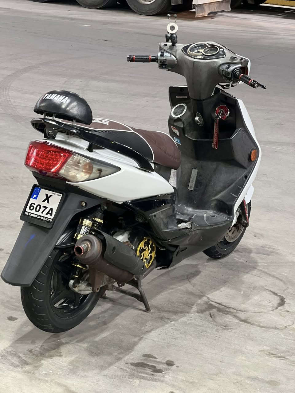 سلام عليكم دراجه سكنس فحل نوزل دراجه شوفت عينكم جديده ومكفول ومزوده كلجات وصالنصه وستان وكشن وتجوه وكور رياضي سعر مليون ١٥٠وبيه مجال مكاني بغداد لشعب رقم***********
