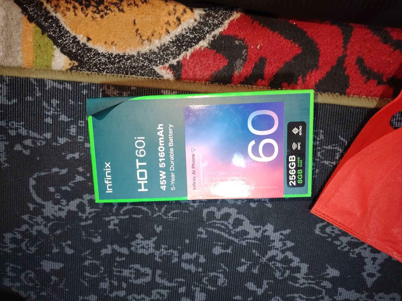 مبايل للبيع بيه ضربه زغيره بشاشه مامئثره عل لمس قبل شهر ماخذه ١٥٠


**إذا كنت صاحب هذا الإعلان وتريد حذفه لأي سبب، رجاءا أرسل رسالة إلى الدعم الفني**