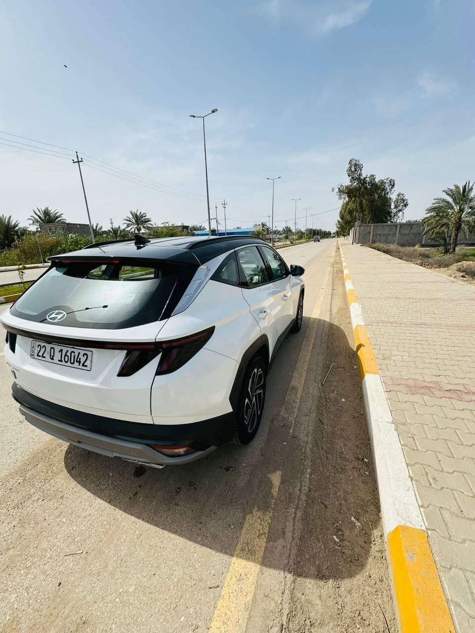 هيونداي توسان موديل 2025
تو گر 
ماشية 20 الف
فقط حالوب بسيط 
السعر بدون عمله 205$
***********
