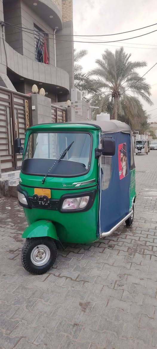 سلام عليكم بيع مستعجل تكتك2021  رقم وسنويه والوحه المكان واسط قضاء الحي رقم ***********
