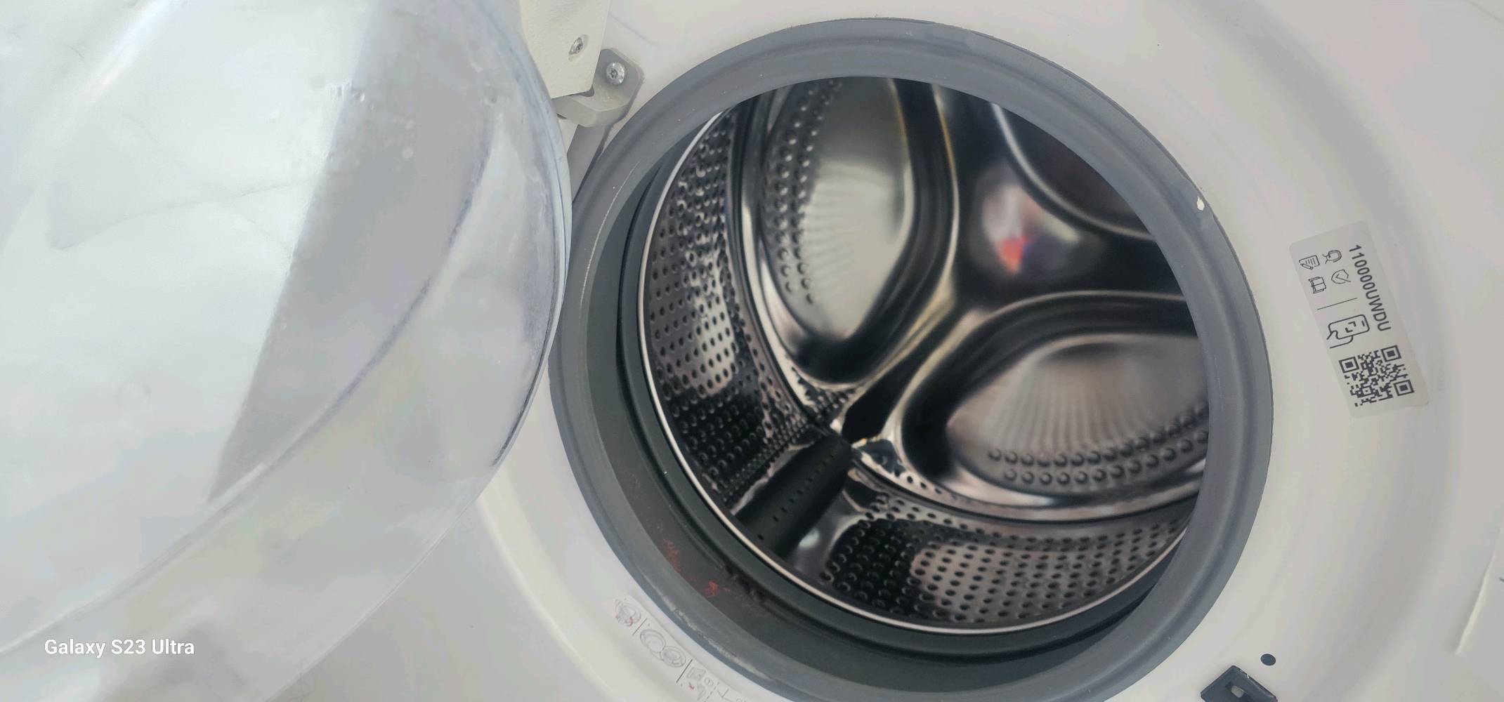 غساله 8 كيلو باب جانبي  فوول اوتوماتيك 14 عمليه للبيع بسعر 175 الف وبيه مجال شرط الفحص  