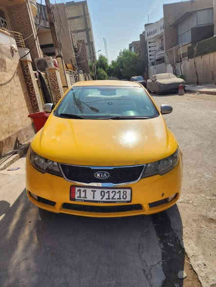 سلام عليكم كيا فورتي موديل 2012 رقم بغداد بأسمي مكاني البلديات حادث بنيد وجاملغ بدون دواخل سياره نضيفه مابيه نقص صدر امامي خلفي تبريد كهربائيات شغاله السعر 82 وبيه مجال رقم الهاتف ***********
