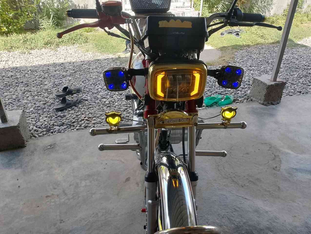 ماطور سولنيك 2024  محرك ما مفتوح وظع شركه شرط . السعر 650 بيه مجال قليل للتفسار الاتصال على الرقم ***********
