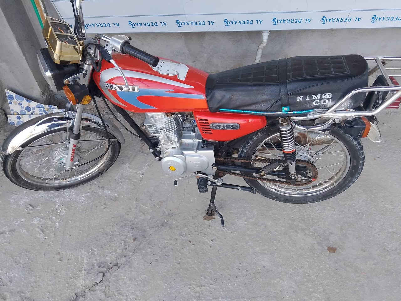 البيع دراجة نضيفةة محركة مكفول مديل 2026 اوراق سكنر المكان كربلاء فندق البارون محركة مكفول خاص موجود الرقم *********** واتسسااب تعال وفحص اذئ بية شي اخذه بلاش السعر 550 وبية مجال
