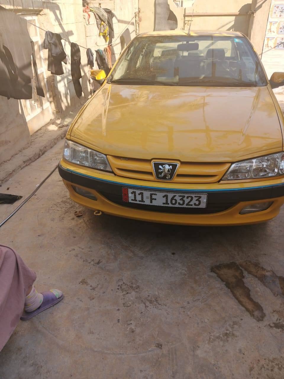 بيجو بارص
2015 
سياره جديده بيها بس هلال الأمامي
بسمي صدر جديد باتري
 مصغره هيه وغرامات
*********** ابو مراد
