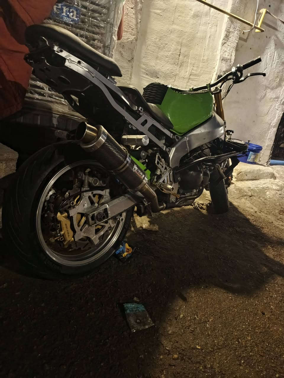 سلام عليكم دراجه كاوسكي لبيع مبدل كور فقط مكاني الكفاح السعر 22 وبيها مجال حك الجيه ***********
