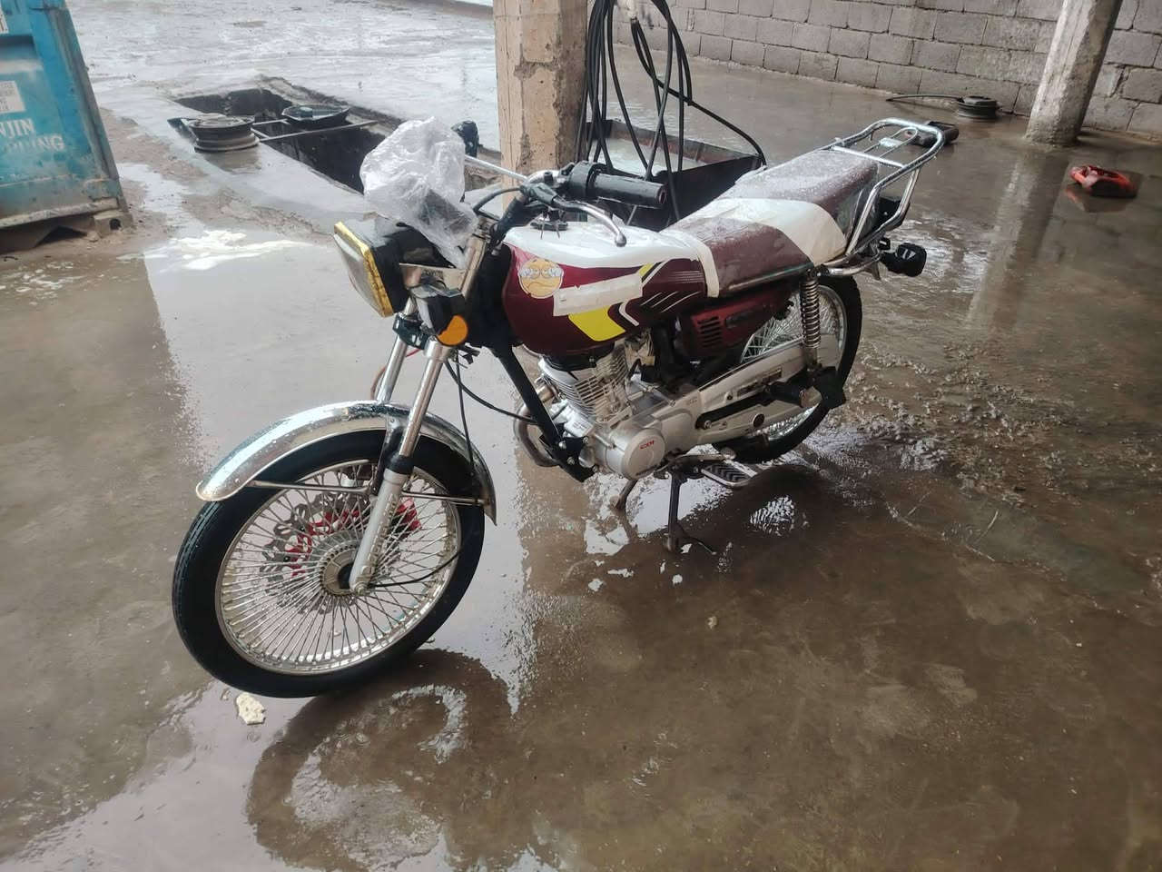 سلام عليكم
دراجة للبيع موديل ٢٠٢٥ محرك مامفتوح كهربائيات كله شغاله مكاني ديالى مجمع سد حمرين رقم ***********
