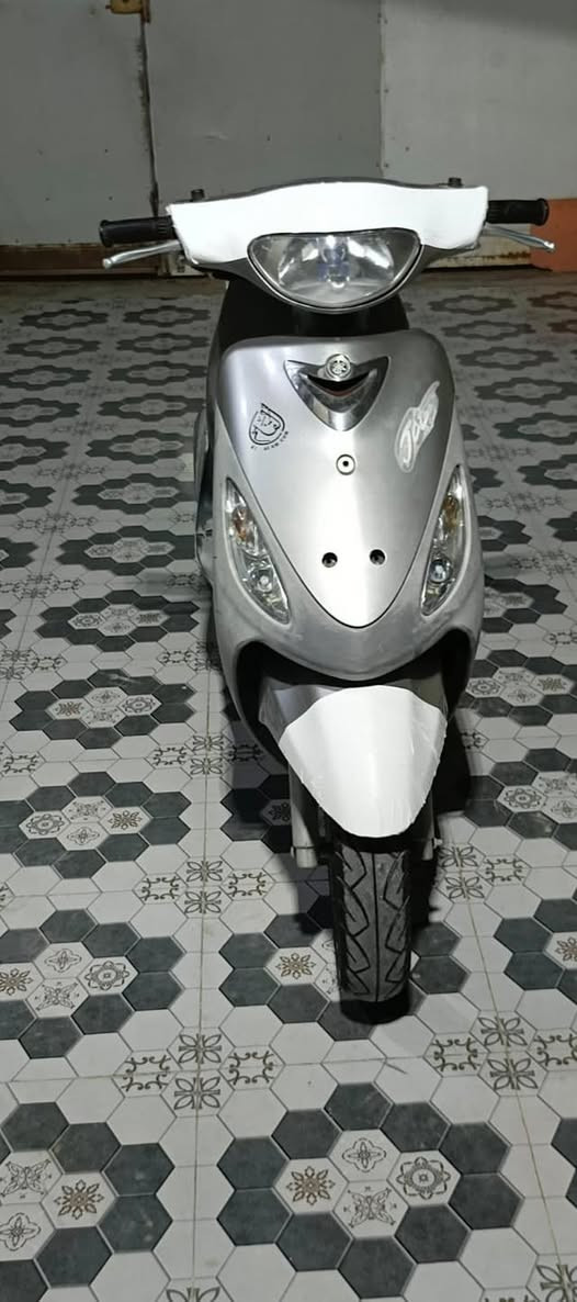 سلام عليكم ماكس منغولي للبيع حاويه طالعه م معرض الزيتون دراجه اي نقص م بيهاا بلاد بلاد بلاد كلشي شغالل مكاني الاسكان و باقي تفاصيل ع هاذ رقم فقط واتساب 
0776 347 2129
