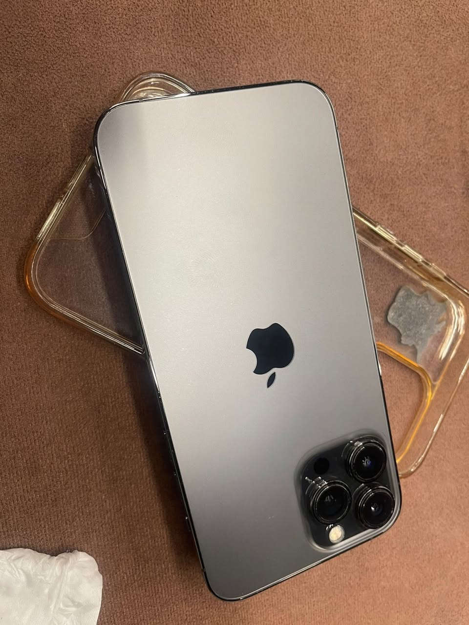 سلام عليكم ايفون 13 برو ماكس ذاكره 256 بطاريه 80   نضافه 90 بل ميه فقط  فيس ايدي ميشتغل  مكاني بغداد الغزاليه 
***********
