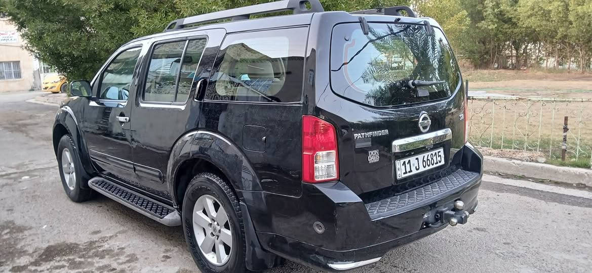 السلام عليكم نيسان باب فندرللبيع اومراوس بيكم نيفارة موديل 2008 خليخي سونار بلمنشور فول مواصفات لون اسودكيرومحرك وتخم تاير وصدر امامي خلفي مكفولات وبيهه منضومه غاز شغاله رقم بغداد دولي بسمي لسعر85 مكان بغداد ***********
