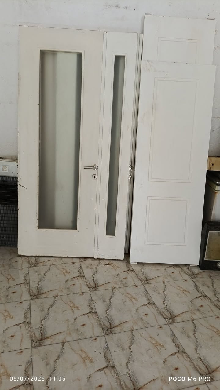 باب طلاكه ب40الف.    باب طلاكه وربع جام ب50 الف نضيف اخو الجديد ***********
