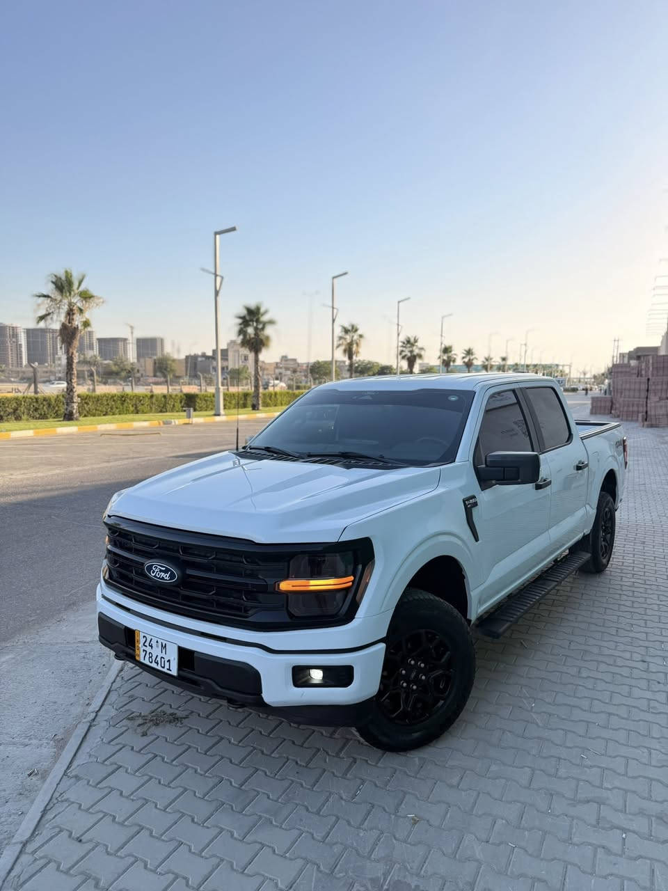 ✅لمعرفة السعر علق برقم واحد ورد تلقائي✅

Ford F-150 STX.  2024

✅سنوية تضليل وهزا وفحص وترقيم جديد 

ماشية : 23 الف ميل
سلندر: 6 سلندر
محرک: 2.7
‎حساسات خلفية-الكاميرا الخلفية - التحكم على المنحدرات - مستشعر وقوف - تدفئة المقاعد - مثبت السرعة - نوافذ كهربائية - نظام فرملة الطوارئ - 8 وسادة هوائية - دوسات كاهرباى -المصابيح الأمامية ليد - قفل مركزي للأبواب - مانع الانزلاق - رادار

السيارة وارد امريكي صبغ فقط جاملغ وحافة بنيد بدون ايرباك 
🚀بدون ايرباك بدون دواخل حادث سطحي

سعر : 307$ وبيها محال

للاستفسار : ***********

العنوان : بغداد حي العدل او الغزالية
