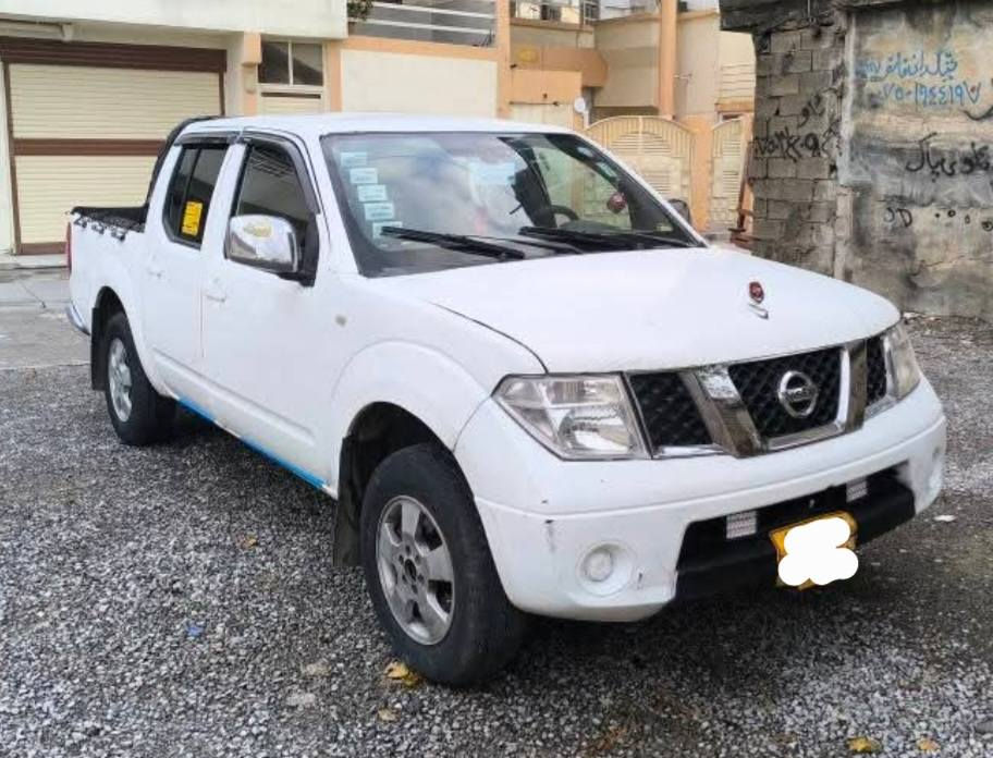 ناڤارا 2014
ئۆتۆماتیک گێڕو مەکینە ئەڕنەب 
بەشەرتی گێڕو مەکینە 

ماشااللە سەیارەکی بێ عەیب و ماڵی کەسابەت هەم سواری هەم باری ..

سەیارەکە بە شەرتی بێ تەحویل ئەفرۆشم چونکە ساحێبی دیار نیە 
بەشەرتی ئەوەشی یەک کێشەی لەسەر نەبێ نە حیجز نە هیچ شتێک و لە مروریش کێشەی تازە کردنەوەت نەبێ

سعری ٧٨ گەڵا و مەعامەلە 

***********
*********** السليمانية, العراق
