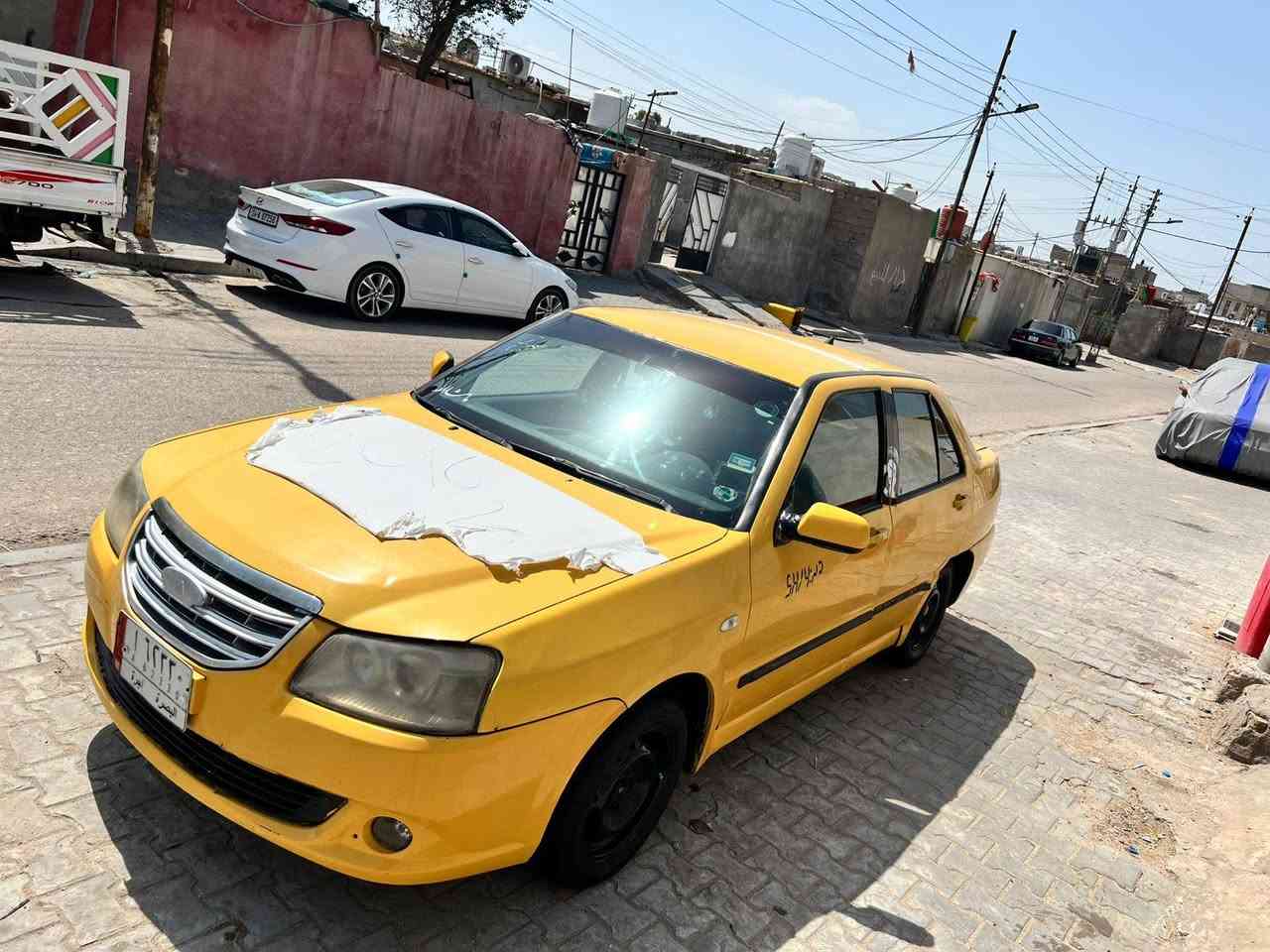 السلام عليكم سياره شيري موديل ١٦ مصفره هيئه وغرامات مكينه وكير وتبريد خير من الله تخم تاير حداديه  جاهزه منضومه غاز بيها السعر ٣٥ وبيها مجال ***********
