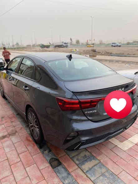 اسلام عليكم
كيا فورتي حره جيتي لاين موديل 22 رقم السياره ذي قار 
محرك الفين مكان السياره ذي قار قضاء النصر 
السعر 160 رقم الهاتف ‏‪***********‬‏
