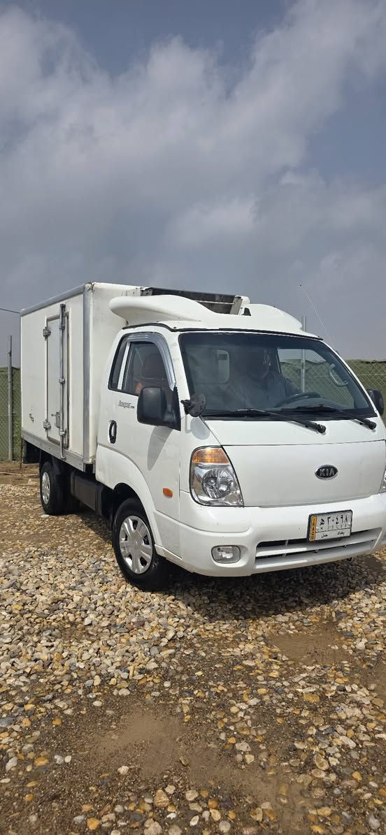 كيا براد موديل ٢٠٠٨رقم بغداد انكليزي باقي عله تسليم لوحات
مكينه مسكر  بم نوزل ميكانيكي 
برادهه تجميد  كبريسر جديد هسه شادلهه 
سياره نظيفه كلش
الاستفسار اخوكم ابو عبدالله ***********
