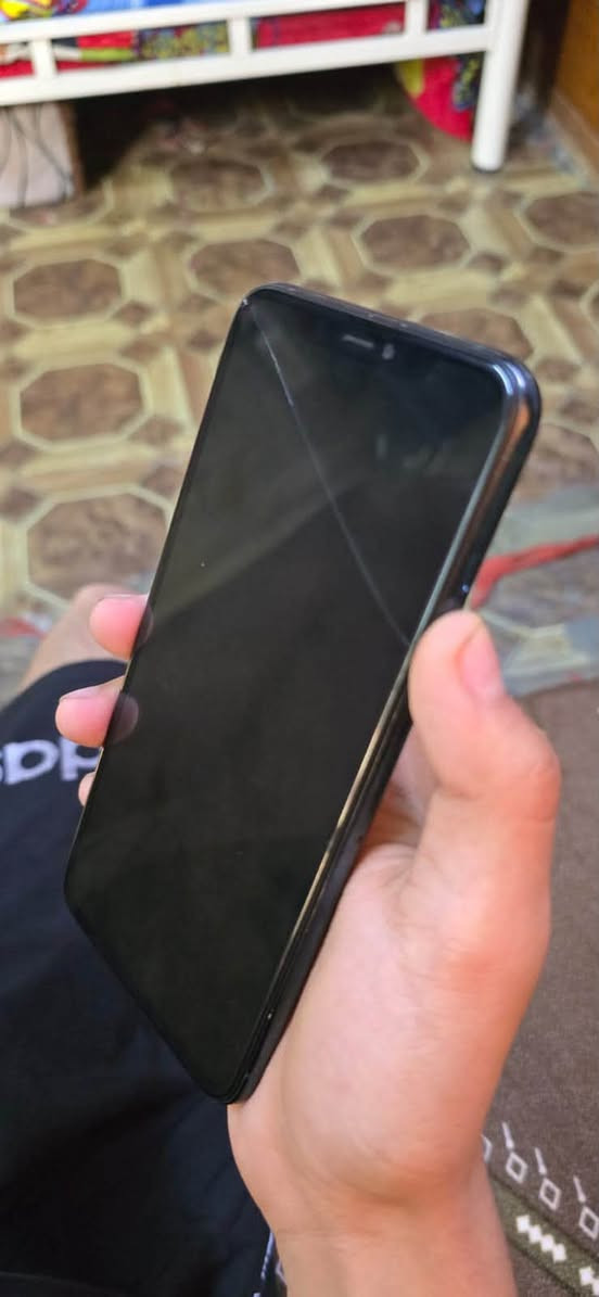 11برو ماكس مبدل شاشه بطاريه بس بطاريه 100 بي فطر بل كلاسه خفيف كلش فطر مو كسر وموضحه لمسه يخبل كلشي شغال بي فرمت حدث كلشي شغال ع فحص بس الكامرا الاماميه مو لخلفيه مغوشه طاب بيهاا ترابب يحتاجلها تنضيف لمهم ذاكرا ٢٥٦ ابيعه ع حالته مابي شي الله شاهد بس محتاج فلوس سعر ١٨٠ ثابت رحمه لوالديكم جماعه ال ١٥٠ ال ١٦٠ لا طبون اروحلكم فدوا وعادي اروسه ويه اقوا وانطي فر ق حدي ٥٠ بس كون جهاز مرتب وحسب لقناعه اني وياك لتواصل واتساب فقط‪***********‬
