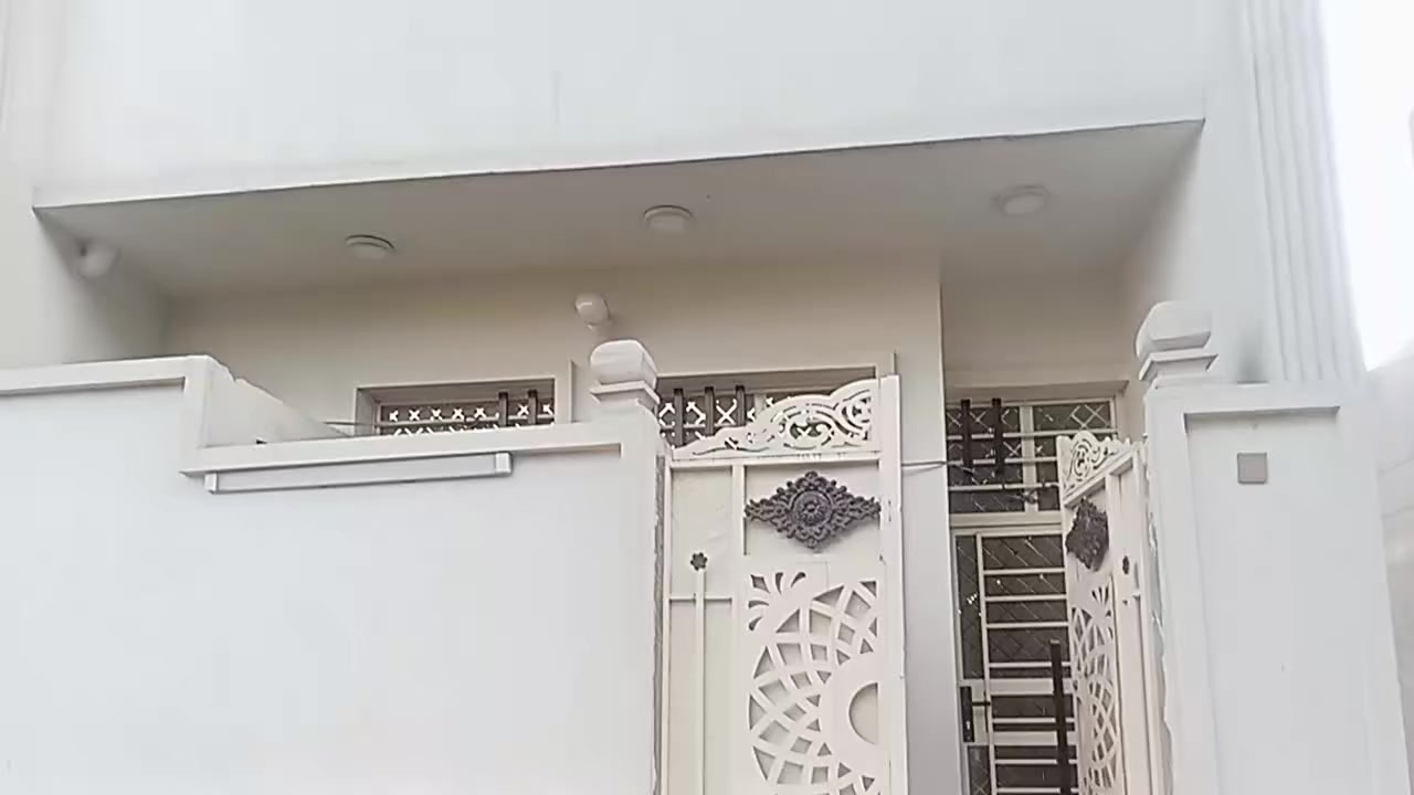 مشتمل مساحه 60متر طابقين بناء حديث الموقع الزعفرانيه الوليد دور الصحه الثانيه للاستفسار الاتصال على الرقم ***********
