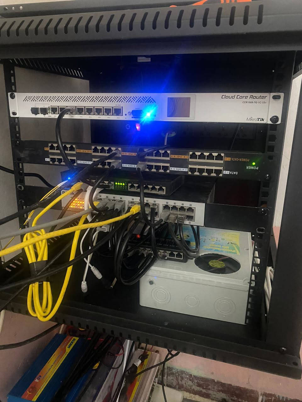 #عاكسة Online  DC
مفاجأة...... مفاجأة...... مفاجأة 🔥🔥🔥
توصيل الى جمع أنحاء العراق 🚖🚖🚖🇮🇶🇮🇶
مجانا...... مجانا 🤩🤩🤩
تريد تحول برجك يشتغل على DC🤔
لا تحتار كل شي متوفر عدنا (انتهت مشاكل الكهرباء ويانه)
تريد تعرف شنو تحتاج لبرجك
ننطيك استشارة مجانية  🥰🥰
1- يحول من 12 فولت الى 24 فولت للسكاتر ولنكات  وحسب عدد الاجهزه
2- كونفيرتر يحول من 12 فولت الى 56 فولت  (ميموسا )او الى اي فولتيه

      --- المميزات الإضافية ---
1- راح يشتغل برجك بدون عاكسة (بدون مشاكل)
2- يحويل من كهرب الى بطارية والعكس  بدون اي فصله وكارت فصل 
3- نظام الـ DC يقلل نسبة الخسارة (يعني ينطيك وقت أطول يصل الى ثلاث اضعاف وقت العاكسة الac)
4-يكون الافضلية للكهرب Ac عند توفره
5-ممكن اضافة شاشات قياس الفولطية والتيار للمصدر  والحمل وحسب الطلب 
6_ايضا تخريج 5,12,9فولت لهب ، 9فولت للراوتر12فولت .....الخ
7- فلوسك ويانا ماتروح ضمان 
ملاحظة : ممكن اضافة شاحن 🔌🔋للبطارية🪫 (باتري)وحسب الرغبه
للاستفسار اكثر تواصل واتساب 
☎️☎️☎️
***********
