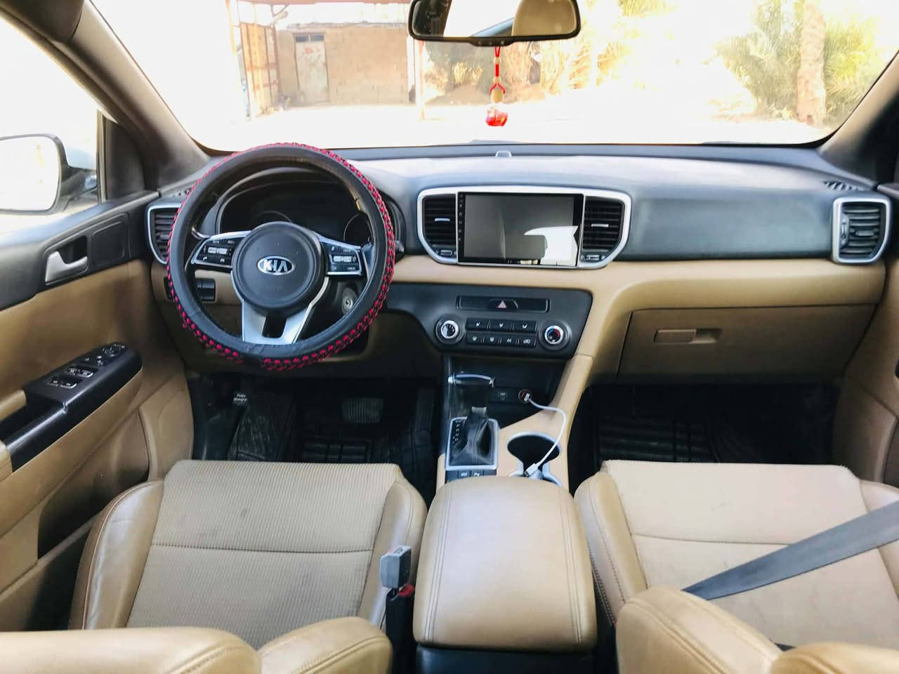 السلام عليكم
سبورتج ٢٠٢٠ خليجي ماشيه ١٦٢ مكينه ٢٠٠٠ دوش سياره نظيفه مكينه حداديه تخم تاير سويج كشن كهرباء حساس امامي خلفي كامره اشاير بالمري رقم قادسيه السعر ١٩٠ وبيه مجال مكان السياره الديوانيه قظاء المهناويه سونار موجود   وهذا رقم صاحب السياره  ***********
اني مكلف بالنشر
