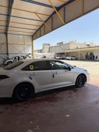 للبيع sosمديل 2023بيه طخه ب بنيد ونفسه ما مصلحه 168$ 07777471007