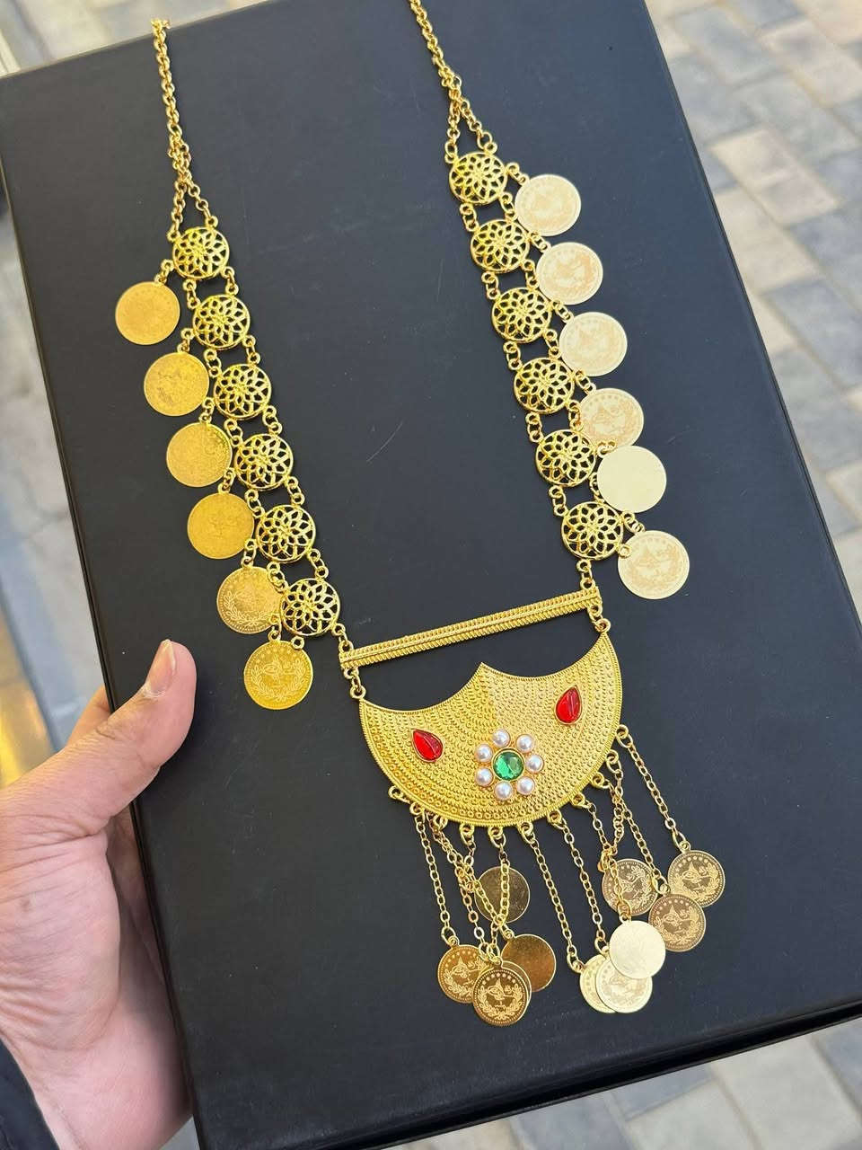 قلادة رمضانيه دزاينات  متنوعه
للطلب راسلوني ماسنجر يوجد خدمة توصيل


**إذا كنت صاحب هذا الإعلان وتريد حذفه لأي سبب، رجاءا أرسل رسالة إلى الدعم الفني**