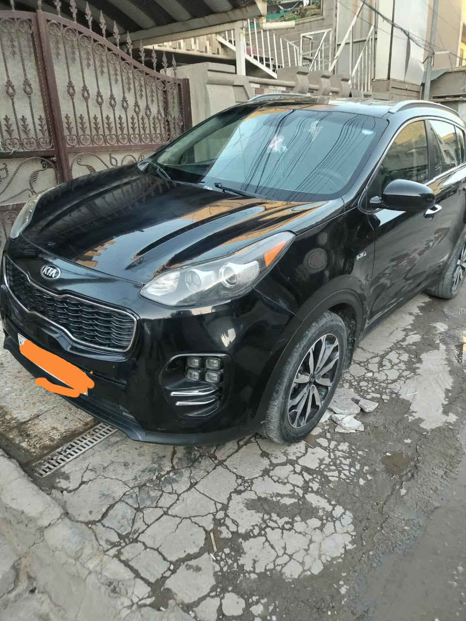 السلام عليكم
سبورتنج موديل 2018 
كامله المواصفات محرك 2400 
اربيل تحكم استيرن 
المكان بغداد الدوره 
السعر 150
رقم الهاتف
***********
