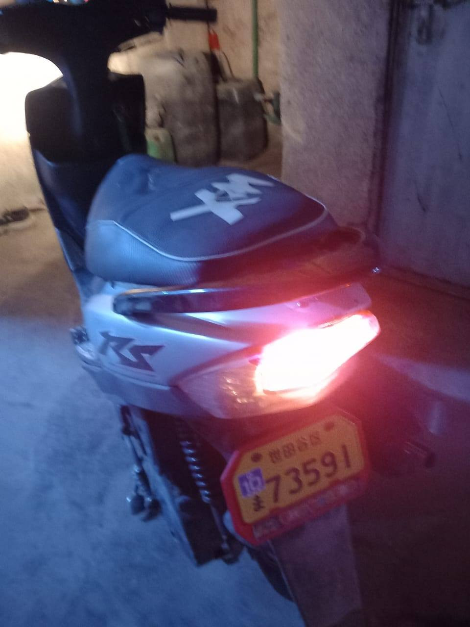 سلام عليكم دراجة ماكس للبيع سعر ٥٠٠ مكان الدورة  رقم الهاتف ***********
