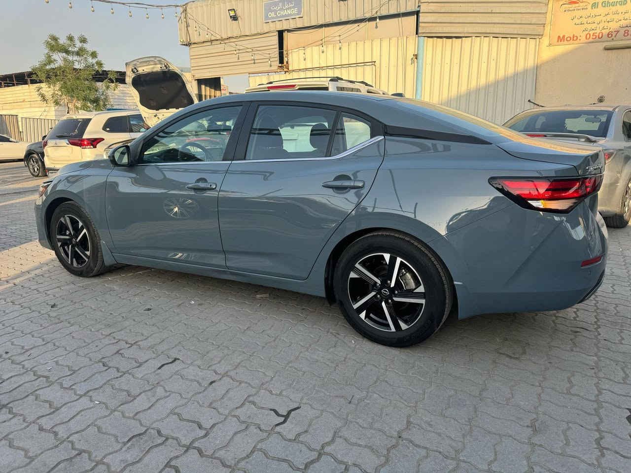 نيسان سنترا  
مديل 2024
مكينة 2000
وارد امريكي تقرير 
مدفوع كمركها ترقيم ع مشتري 
سياره رادار 
مثبت سرعة
نضام ايكو 
مثبت سرعة
سعر السيارة 125وبيها مجال 
الرقم ***********
