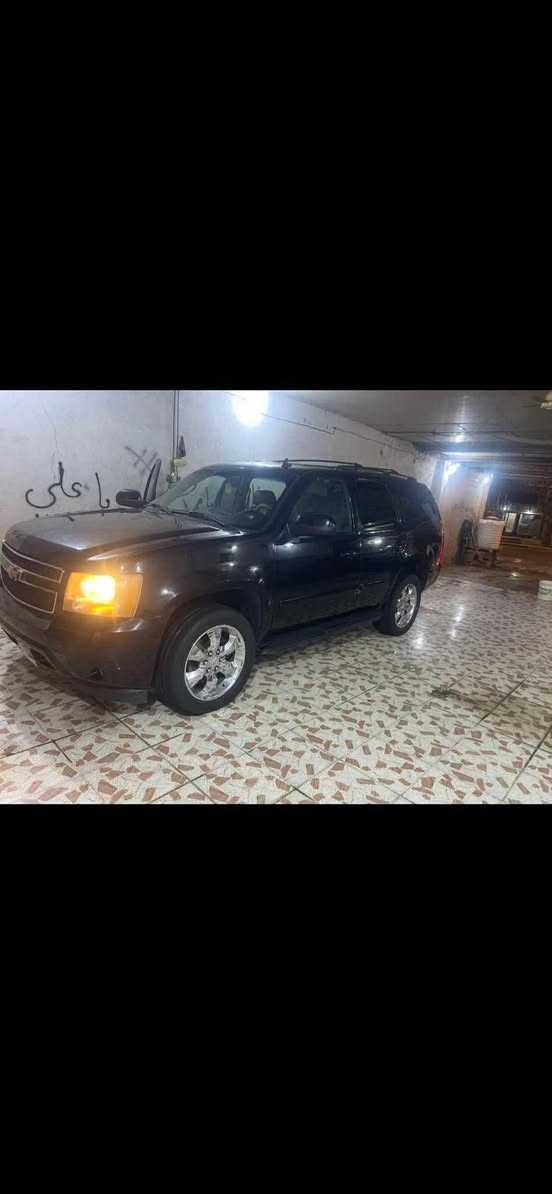 تاهو 2008 مكفوله من كلشي وجاهزة بدون كصه نظيفه للاتصال *********** السعر 105
