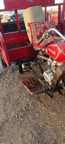 سلام عليكم ستوته سلطان باب اول نضيفه بس الشاصي وملحوم لحيم قوي واتساب او اتصال ***********
