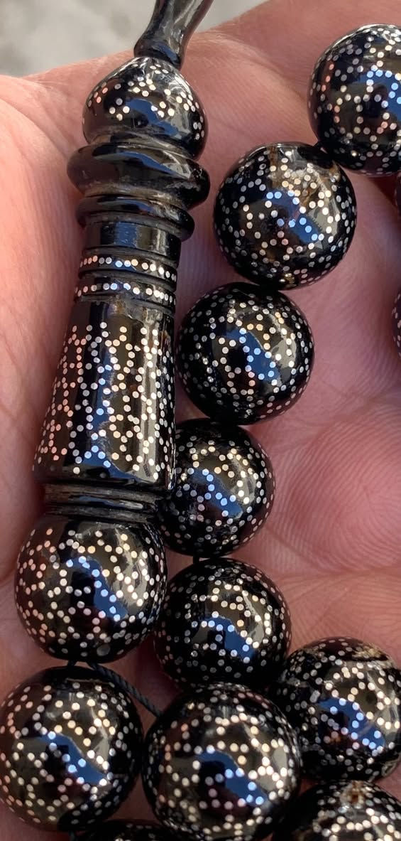 مسباح يسر حجازي البحر الأحمر تنبيت فضة عيار الف نظافة تامة السعر ٢٢٥ ألف


**إذا كنت صاحب هذا الإعلان وتريد حذفه لأي سبب، رجاءا أرسل رسالة إلى الدعم الفني**