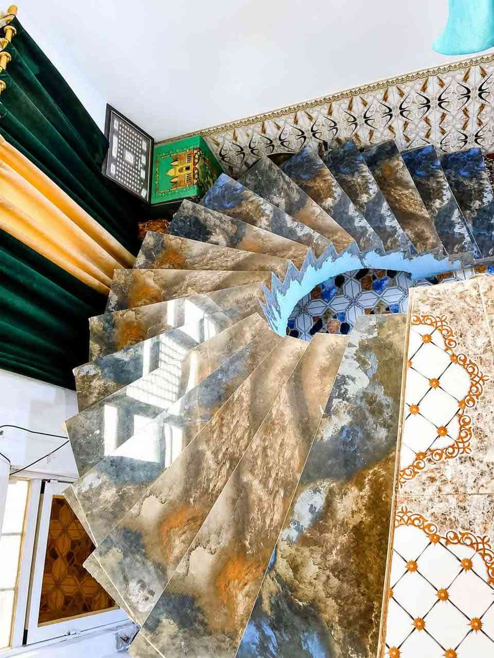 السلام عليكم 

دار  للبيع _ العباسيه 

مساحه العقار _155متر 

بناء حديث _غرفه +صاله +مطبخ +استقبال 

الطابق الثاني _غرفه +صاله 

 للاستفسار الاتصال على الرقم ***********

تابع الصفحة لتصلك جميع العروض

مستعدون لعرض وتسويق عقاراتكم ماعليكم سوئ أرسال التفاصيل علئ الخاص
