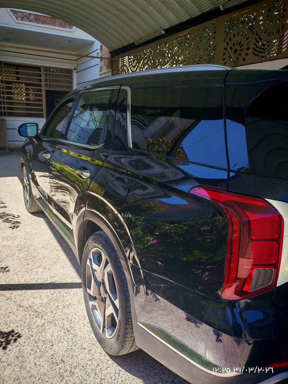 1- نوع السيارة: بليسايد 2024
2- فل مواصفات (Full Option)
3- وارد أمريكي
4- حادث: باب خلف السائق مبدل
5- حادث شبر من الجاملغ الخلفي
6- الممشى: 33 ألف كم
7- كامرات 360 درجة
8- فتحة سقف (اثنان)
9- كشنات (مقاعد) تدفئة وتبريد
10- تشغيل عن بعد 🔛
11- داخلة بكتاب شهداء
12- موقع السيارة: مدينة العمارة
السعر295ورقه/29500$


**إذا كنت صاحب هذا الإعلان وتريد حذفه لأي سبب، رجاءا أرسل رسالة إلى الدعم الفني**