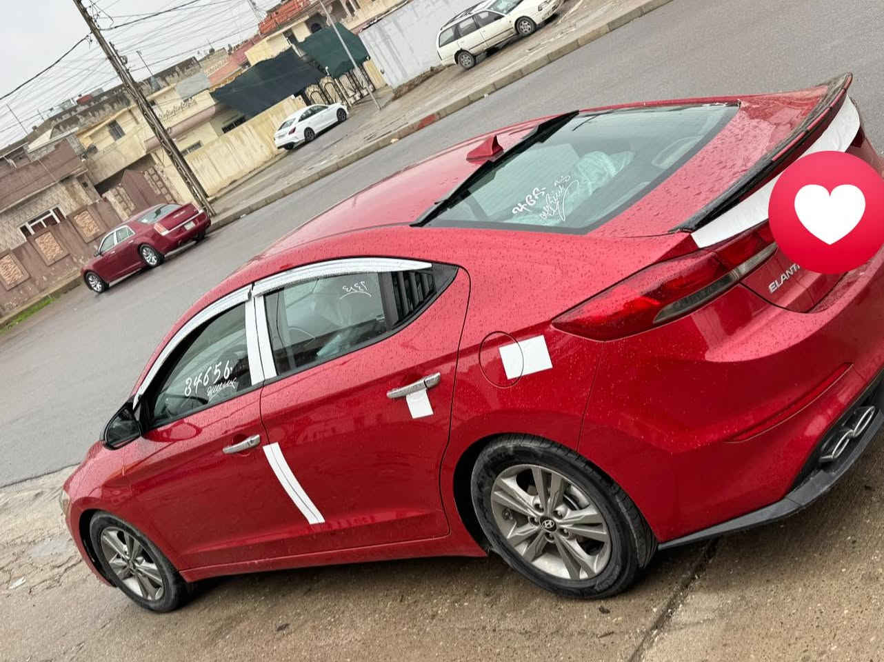 النترا للبيع موديل 2018 سيارة بدون ضرر أو صبغ كربون بنزين بها  كم مكان بارد شرط وكالة تحويل والباقي شرط شراي يتصل ***********////***********
